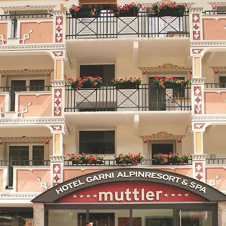 ホテル Garni Muttler Alpinresort & ザムナウン