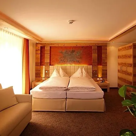 Hotel Garni Muttler Alpinresort &