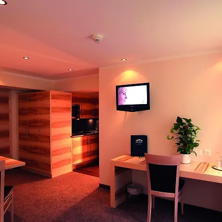 Garni Muttler Alpinresort & 4*