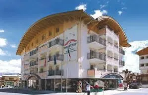 ホテル Garni Muttler Alpinresort &